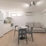 Coliving Casa Privada בית אירוח *