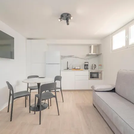 Coliving Casa Privada טורמולינוס